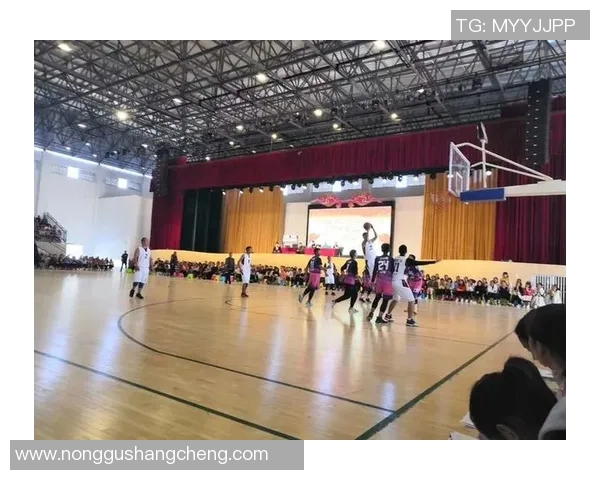 维西县校园足球比赛精彩直播盛况回顾与精彩瞬间分享